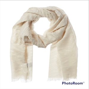 NWT Badgley Mischka Herringbone Wool-Blend Scarf, OS, Ivory w/ Silver Thread